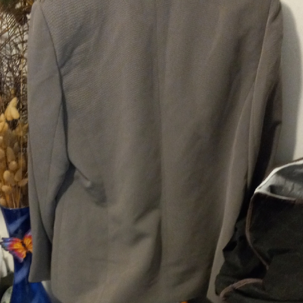 Le Suit Women's Gray Blazer - Picture 3 of 3